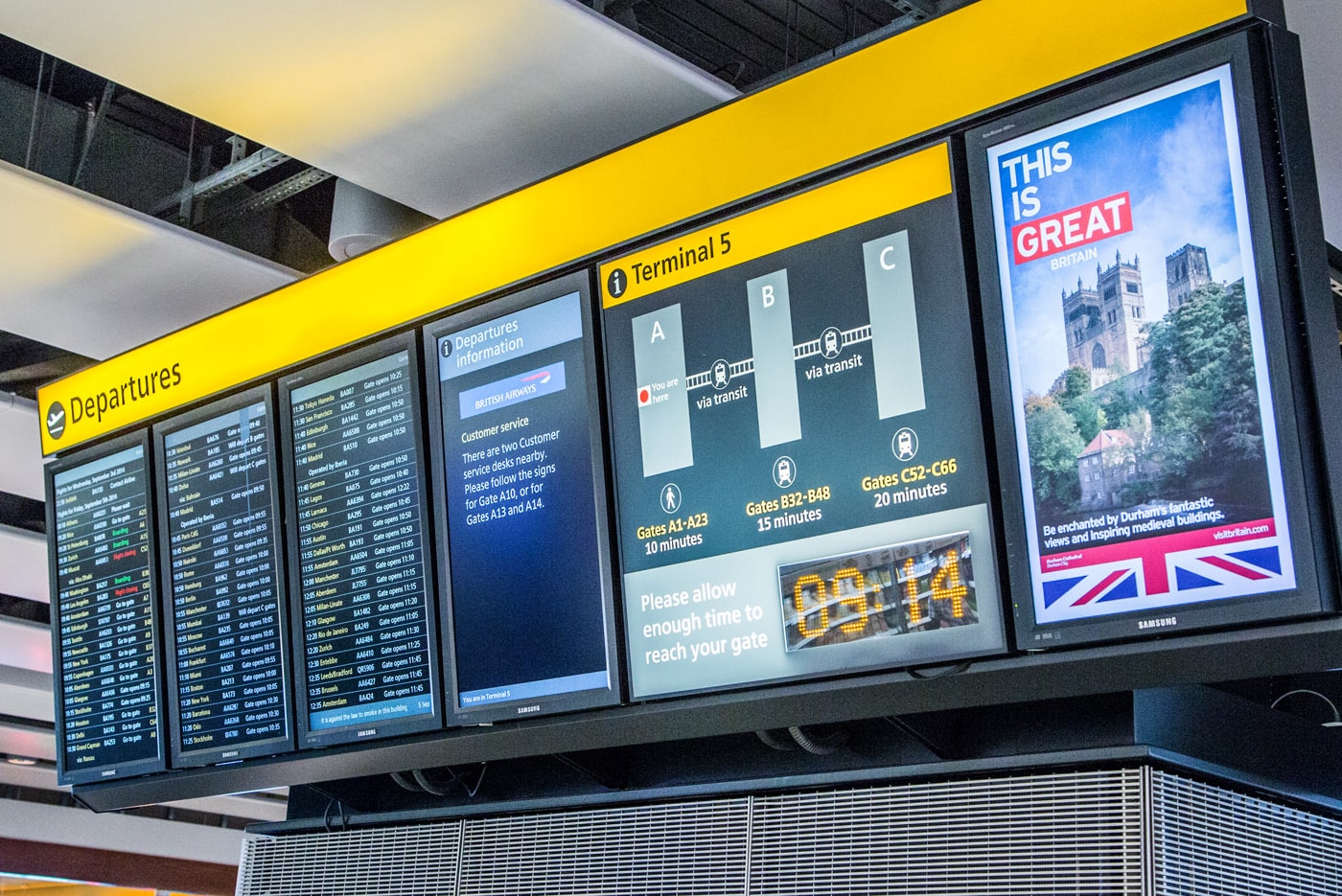 Heathrow Flight Information Displays